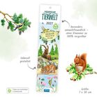 Übersichtliches Kalendarium mit Platz für Termine, Illustration eines Luchses an einem Teich mit Blumen und Fröschen.