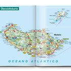 Übersichtskarte Madeira, Porto Santo rechts oben. Blauer Hintergrund. Inseln und Straßen eingezeichnet. Ozean Atlantico unten.