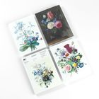 "FORM Bouquets, Notizblock A6", vier Karten mit floralen Illustrationen, jede zeigt unterschiedliche bunte Blumengestecke.