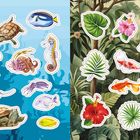 Illustration: Linke Seite zeigt Meerestiere, rechte Seite Pflanzen und Koi-Fische im Dschungel-Look.