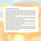 Ein Textfeld mit einer persönlichen Botschaft. Der Hintergrund ist in warmen Farben mit stilisierten Sonnenmotiven gestaltet.