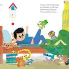 "I woke up and then I remember—it's Saturday! My favorite day of the week!" Ein Kind im Bett, umgeben von Spielsachen.