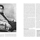 Text oben links: "Stephen King in the 1970s."

Links sitzt ein Mann mit Brille und kariertem Sakko auf einem Stuhl. Rechts viel Text über Bücher und Themen zu Stephen King.