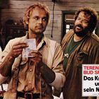 Text: "TERENCE HILL BUD SPENCER Das Krokodil und sein Nilpferd." Zwei Männer, einer hält etwas, eine Frau im Hintergrund.