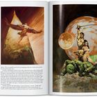 "The Flight of Icarus, also known as Birdman, a promotional piece for the Doubleday Science Fiction Book Club." Links ein Gemälde mit einem geflügelten Mann, rechts ein Paar vor einem großen Planeten.