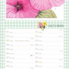 OKTOBER Kalenderblatt, pinke Hibiskusblüten, grün-weiß kariert, kleines gelbes Vogel-Illustration unten.