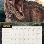 Kalenderblatt für Oktober. Großes Bild eines brüllenden Dinosauriers oben, kleineres Bild desselben Dinosauriers unten.