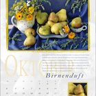 Text: "Oktober - Birnenduft. Birnen gehören zu den ältesten Obstarten."  
Illustration: Birnen und Blumenarrangement mit rustikalem Flair.