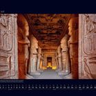 07 Juli. Typischer Kalenderstil mit zusätzlichem Text. 
Darstellung eines ägyptischen Tempels mit großen Statuen.