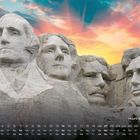 Monat November. Wochentage: Mo bis So. Mount Rushmore mit vier in Stein gehauenen Präsidentenköpfen vor einem farbigen Himmel.