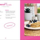 "FRÜHSTÜCK PROTEIN-Pancakes, 5 kl. Pancakes | 15 Minuten. Rezept und Bild von Pancakes mit Blaubeeren und Joghurt garniert."