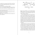 Kapitel 2: Sam -9°C. Links Text über Einsamkeit und Verlust, rechts Text über ein entführtes Mädchen im kalten Winter. Verschnörkelte Blätter oben.