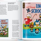 Links Text über "THE MIDAS TOUCH" und "ISLE OF GOLDEN GEESE". Rechts ein Comic-Cover von "Walt Disney's Uncle Scrooge".