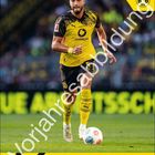Ramy Bensebaini, #5 Abwehr, November 2026 Kalenderseite, Fußballer in gelbem Trikot; BVB-Logo oben rechts.