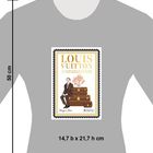 "LOUIS VUITTON. Die stilvolle Welt der Kultmarke und ihres legendären Schöpfers." Illustration: Mann und Koffer.