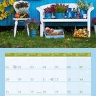 Zitat von Michelle Obama: "Tu, was du für richtig hältst...". Kalendermonat November 2027, blau-grüne Gartenszene.