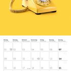 Kalender für November 2027. Gelbes Retro-Wählscheibentelefon auf gelbem Hintergrund.