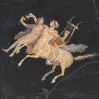 Nummern 11-30 in einer Reihe. Wandmalerei zeigt Figuren auf Pferd, eine mit Leier.