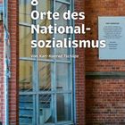 "8 Orte des Nationalsozialismus" von Karl-Konrad Tschäpe. Rote Ziegelwand, Fenster und Gedenktafel.