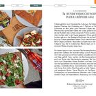 74 RUNDE VERSUCHUNGEN IN DER CRÊPERIE GIGI. Zwei Bilder zeigen herzhaft belegte Galettes und Getränke.