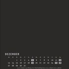 Kalender für Dezember: Wochen beginnen montags. 5., 12., 19., 25./26. hervorgehoben. Feiertage und Adventssonntage erwähnt.