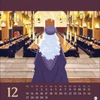 Kalendermonat mit Zahlen und Tagen. Eine Illustration einer mittelalterlichen Halle, voller Leute an langen Tischen.