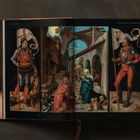 Links: „Abstract of Dürer“, gefolgt von Text und einer Skizze eines geflügelten Mannes. Rechts: Porträt einer Frau mit Kopfbedeckung.