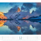 Kalenderseite mit Berglandschaft, Dezember, Matterhorn-Spiegelung im Wasser, Abendlicht und Wolken, Kalenderdaten unten.