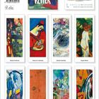 „Der Blaue Reiter“ steht auf einem blauen Pferd. Kunstwerke von Künstlern wie Kandinsky und Marc sind darunter aufgereiht.