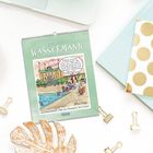 "WASSERMANN, 21.01-19.02, Wassermänner sind zu Höherem bestimmt." Illustration von Leuten an einem Pool vor einem Gebäude.