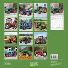 Traktor-Kalender mit zwölf Fotos verschiedener Traktoren. Kalenderblatt zeigt Januar 2022. "KORSCH VERLAG" und "MADE IN GERMANY".