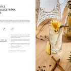 "FERMENTIERTES ERFRISCHUNGSGETRÄNK AUS ANANAS" neben Rezepttext. Rechts: Getränkeglas, Ananasdekoration.