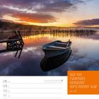 "Nur ein ruhendes Gewässer wird wieder klar." März, KW 10/2027. Boot auf einem ruhigen See bei Sonnenuntergang.
