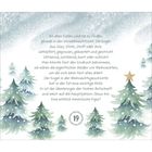 Text über eine Weihnachtsfeier im Allgäu mit Familie. Zahl "23" in einem Kranz. Hintergrund mit grünen Blättern und roten Beeren.