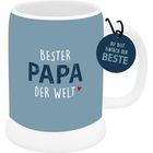 Tasse mit Text "Bester Papa der Welt"; Anhänger: "Du bist einfach der Beste". Hellblauer Hintergrund, weißer Henkel.