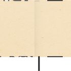 Helles, leeres Notizbuch mit schwarzem Gummiband, das aufgeschlagen ist. Seiten sind beige und texturfrei.