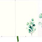 Kein Text vorhanden. Illustration von zarten, grünen Eukalyptusblättern auf einem hellen Hintergrund, mit grünem Lesebändchen.