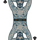 Kreuz König, tätowierter Seemann mit Mütze, Arme hinter dem Kopf verschränkt, symmetrische Illustration.