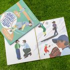Buchtitel: "The Girl Who Changed Little League". Illustrationen von Menschen beim Baseball auf grünem Rasen.