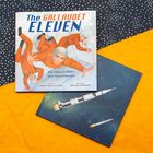 „The Gallaudet Eleven: The Story of NASA's Deaf Bioastronauts“ zeigt Astronauten in orangefarbenen Anzügen.
