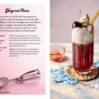 "Negroni Float" Rezept mit Gin, Campari, Wermut, Vanilleeis, Cola. Bild: Getränk mit Sahne, Kirsche, Strohhalm in Glas.