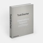 Graues Buch mit Text: "Todd Bracher, Observations Research and Design". Herausgeber: Phaidon.