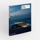 Bucheinband mit „Rosa Barba“ und Text von verschiedenen Autoren. Zeigt Küstenlandschaft bei Dämmerung.