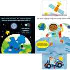 Eine Illustration erklärt die Erde, den Mond und Raumreisen mit Texten wie „Our nearest neighbour is the Moon.“ und einem Astronauten.