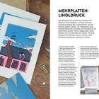 Mehrplatten-Linoldruck. Zubehör: Transparentpapier, Bleistift, Kugelschreiber, Acrylfarbe, Pinsel. Illustrationen von bunten Häusern.