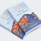 Zwei Bücher mit Titel "Mitte des Lebens" von Barbara Bleisch. Aufkleber: "SPIEGEL Bestseller". Cover zeigt eine Berglandschaft.