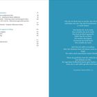 Links: Inhaltsverzeichnis mit Kapitelüberschriften und Seitenzahlen. Rechts: Ein Gedicht über Kindheit und innere Stimmen.