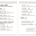 Textliste eines Notizblocks mit Inhaltsangaben, z.B. "Intro 11", "Arbeit heute 42", "Macht 142" und "Anmerkungen 263".