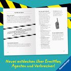 Text in einer geöffneten Broschüre: Informationen über Spione und Agenten, ihre Definition und Geschichte. Unten: "Neues entdecken über Ermittler, Agenten und Verbrecher!". Ravensburger-Logo rechts unten. Hintergrund in Blau mit gelben Streifen.