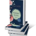 Cover mit Text: "Ayla Dade", "Hidden Scars", "Novel", "English Edition by everlove". Florales Design mit Rosen.